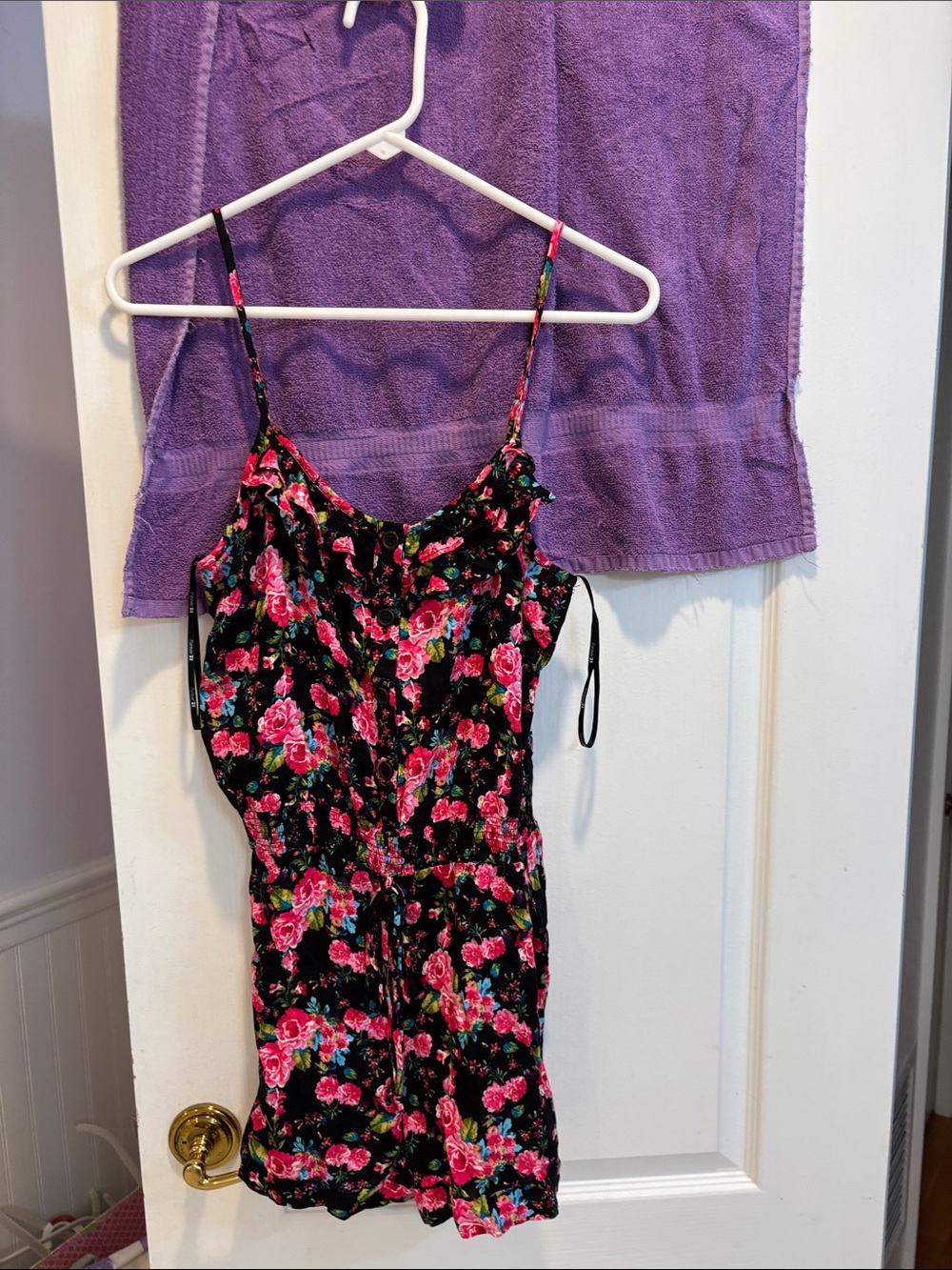 Forever 21 Black Floral Spaghetti-Strap Romper